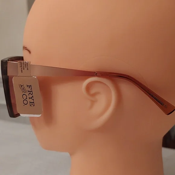 Frye & Co. Oversized Pink Shield Sunglasses Style:DG1022 display picture 2